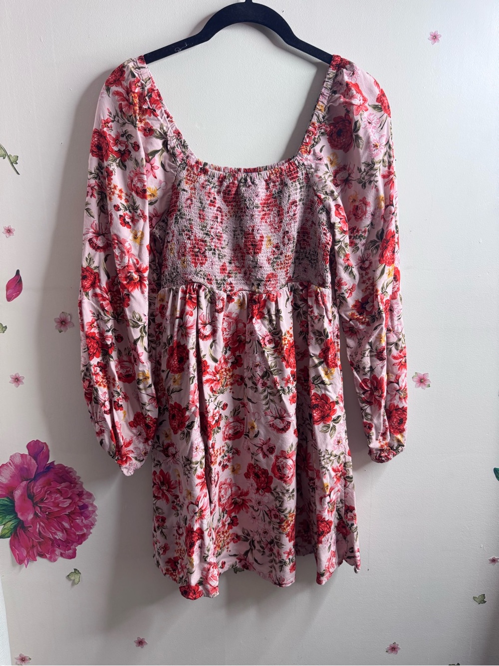 Old Navy Pink Floral Smocked Peasant Dress